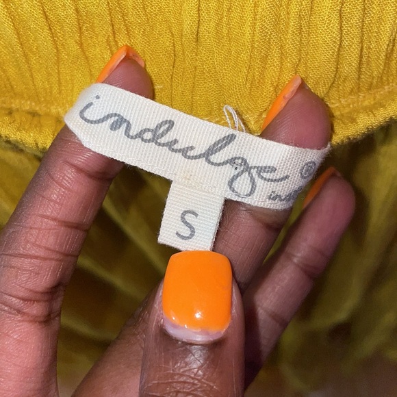 Mustard Off-Shoulder Romper ππΌ - Picture 5 of 6